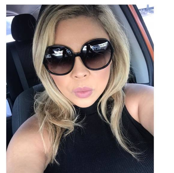 Poshmark profile picture for @cecil